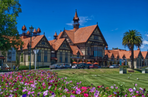 Rotorua / Rotorua Museum of Art and History